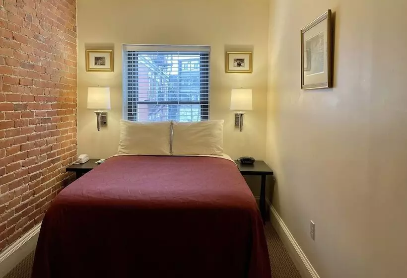 اتاق استاندارد یک تخته با سرویس بهداشتی مشترک, Oasis Guest House