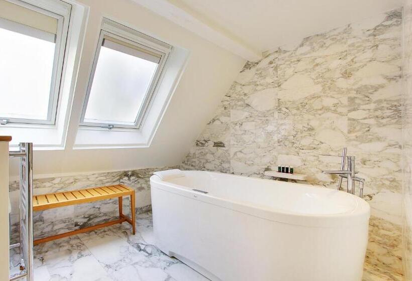 ドゥプレックスルーム, Hôtel Artus