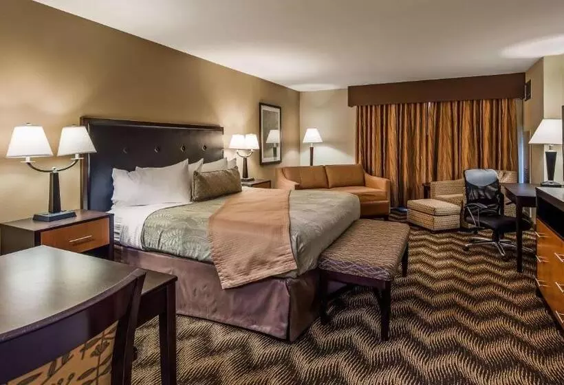 キングサイズベッドのデラックスルーム, Best Western Plus Gold Country Inn