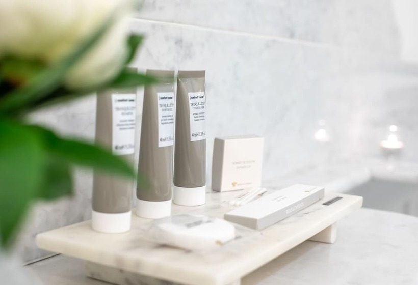 スイート, Château De Mirambeau