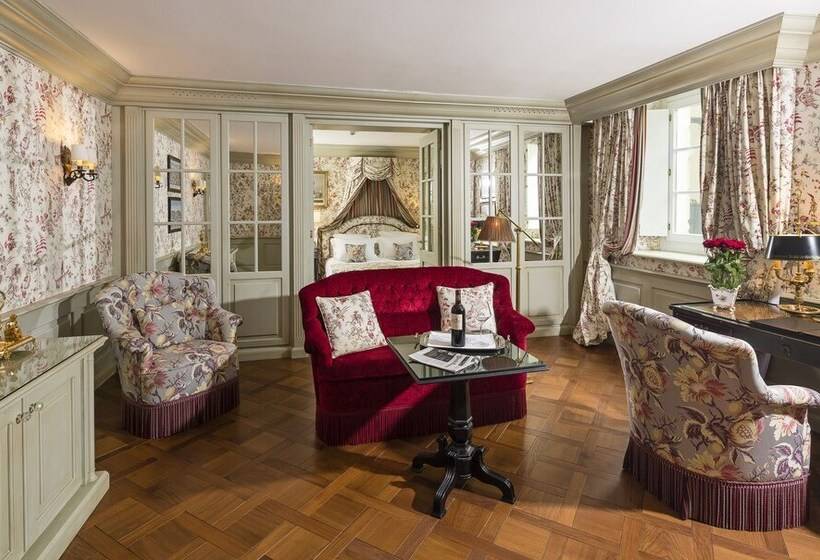 スイート, Château De Mirambeau