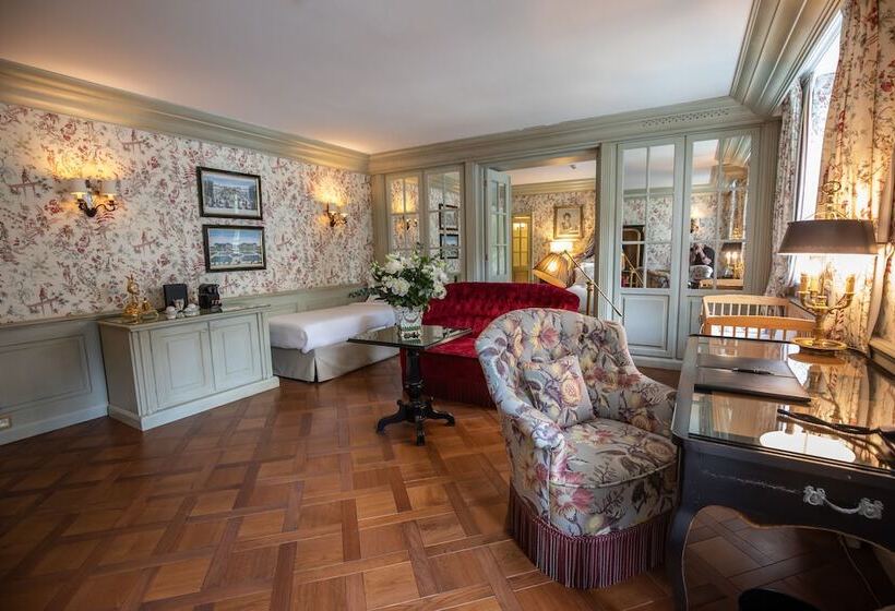 スイート, Château De Mirambeau