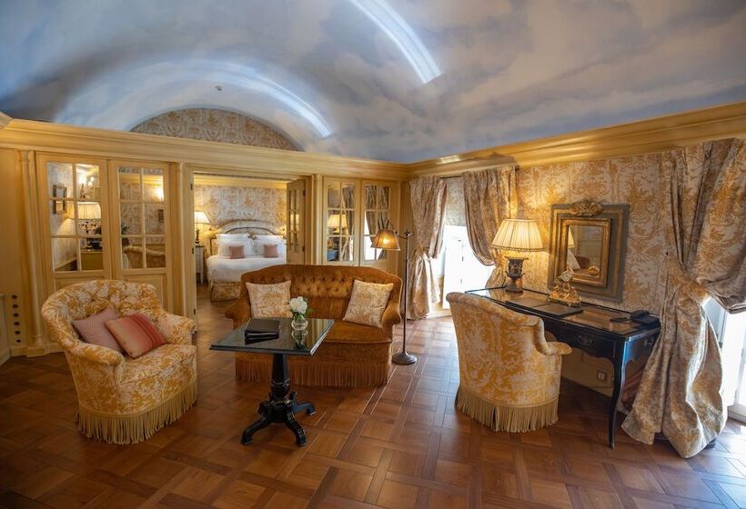 スイート, Château De Mirambeau