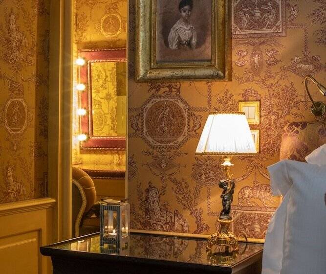 スイート, Château De Mirambeau