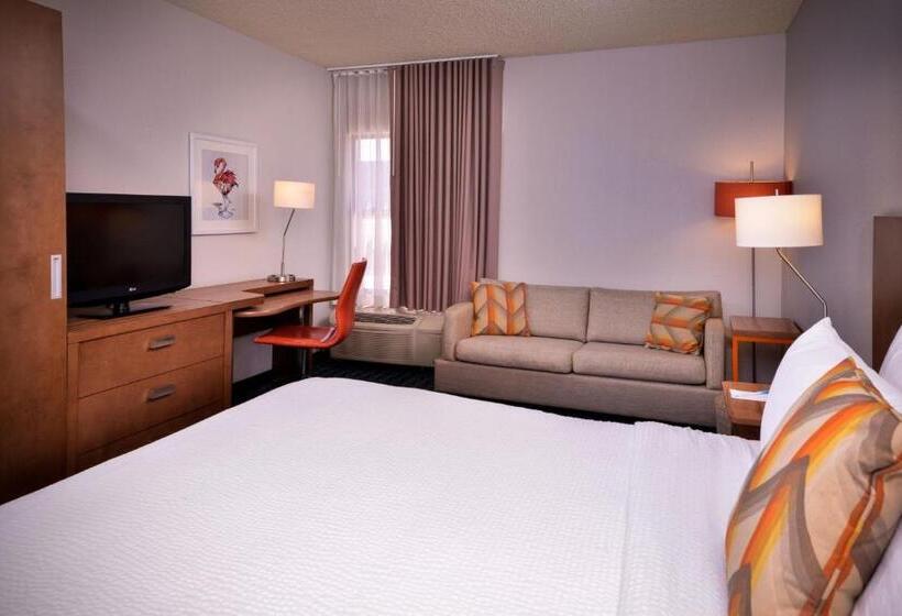 غرفة قياسية سرير كينج, Fairfield Inn Las Vegas Convention Center