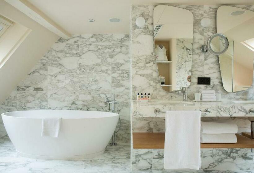 ドゥプレックスルーム, Hôtel Artus