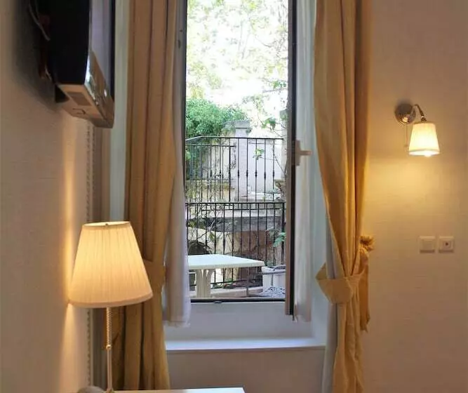 اتاق استاندارد, Mas Angelussi   Le Clos Du Soleil