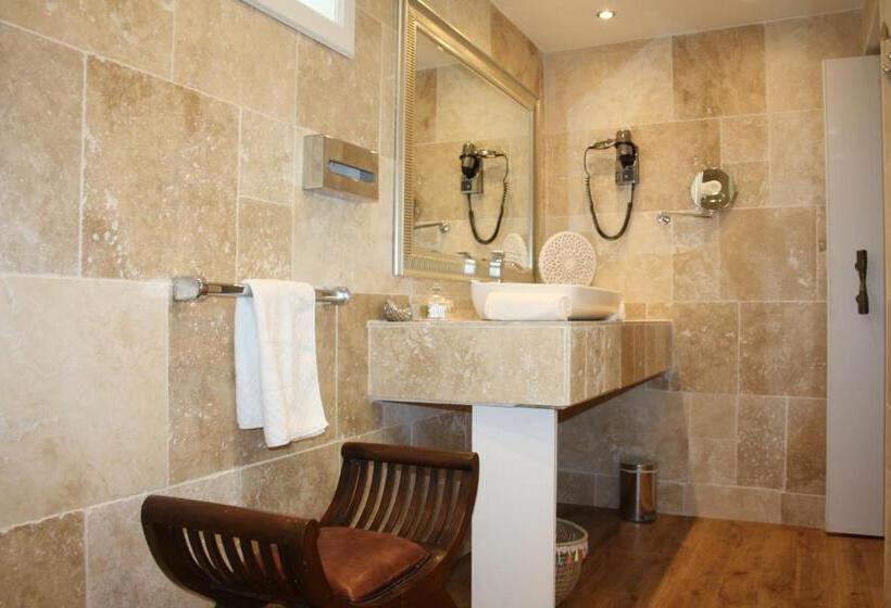 스탠다드 룸 킹사이즈 침대, Mas Angelussi   Le Clos Du Soleil