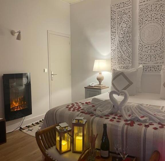 스탠다드 룸 킹사이즈 침대, Mas Angelussi   Le Clos Du Soleil