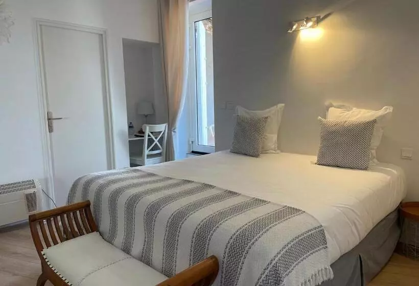 اتاق سوپریور با تخت بزرگ, Mas Angelussi   Le Clos Du Soleil