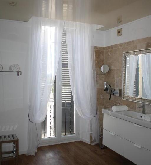 디럭스 룸 킹사이즈 침대, Mas Angelussi   Le Clos Du Soleil