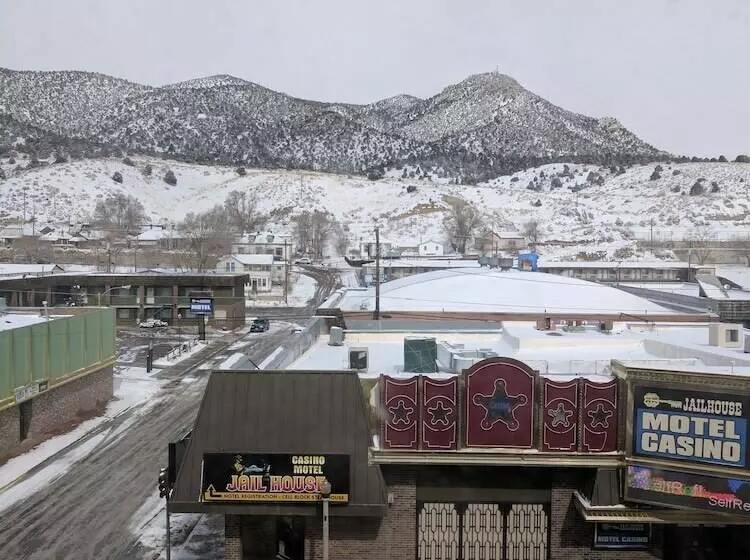 スイート, Nevada & Gambling Hall