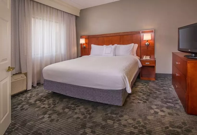 身障者適用スイートルーム, Sonesta Select Charlotte University Research Park