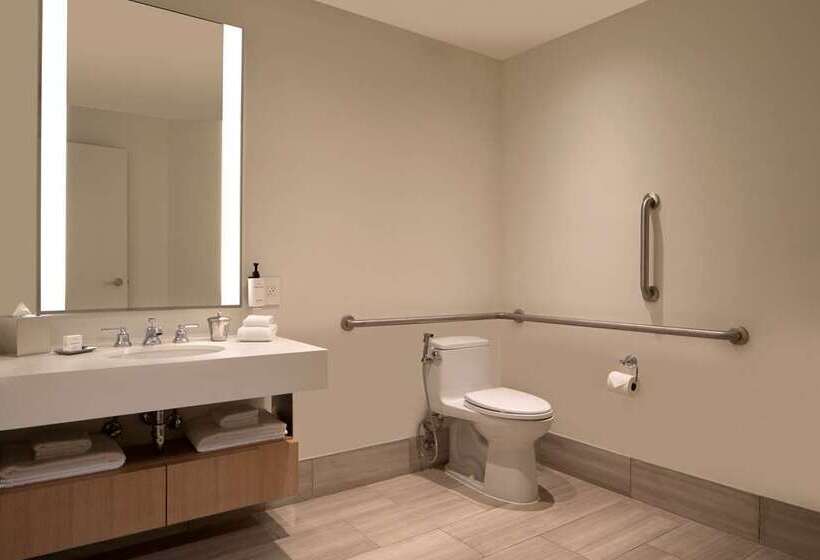 Номер Стандартный с Видом, The Starling Atlanta Midtown, Curio Collection By Hilton