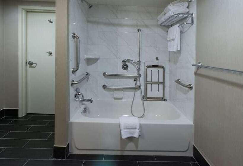 Quarto Estandar com Vistas, The Starling Atlanta Midtown, Curio Collection By Hilton