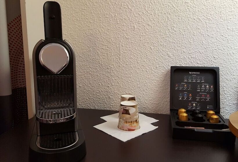 غرفة تنفيذية, Novotel Bourges