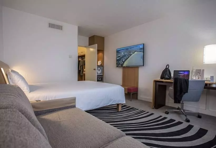 Cameră Executivă, Novotel Bourges