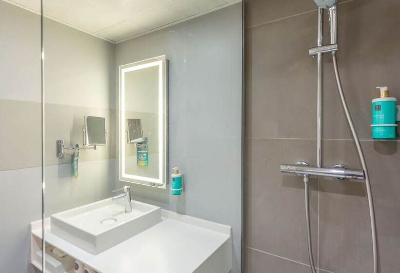 غرفة قياسية, Novotel Bourges