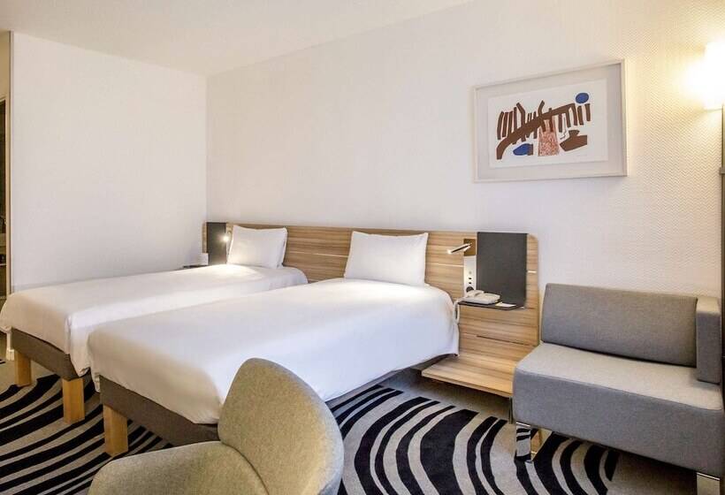 غرفة قياسية, Novotel Bourges