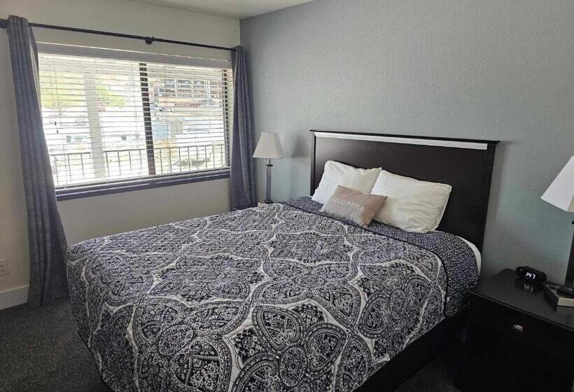 Номер Стандарт, El Rancho Motel