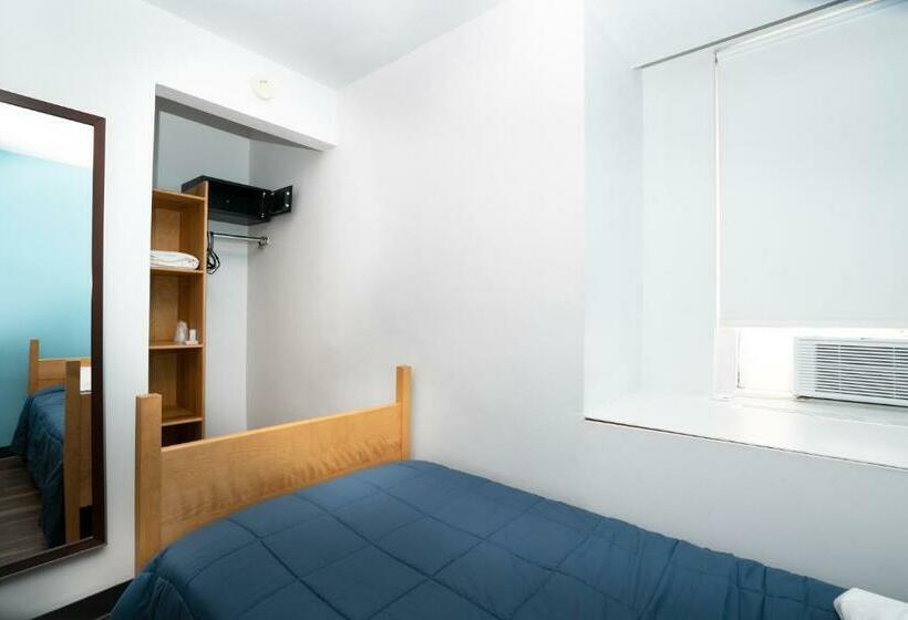 اتاق استاندارد یک تخته با سرویس بهداشتی مشترک, West Side Ymca