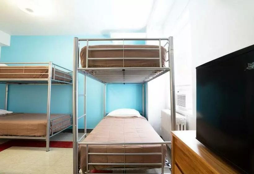 اتاق استاندارد چهار تخته, West Side Ymca