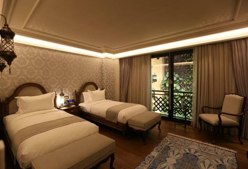 Deluxe Room Garden View, Ajwa Sultanahmet   Preferred Hotels Lvx Collection