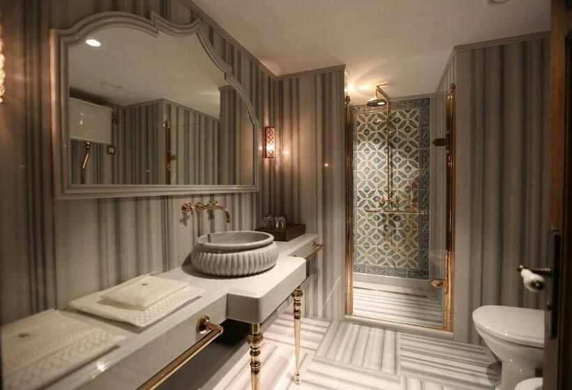 Deluxe Room, Ajwa Sultanahmet   Preferred Hotels Lvx Collection