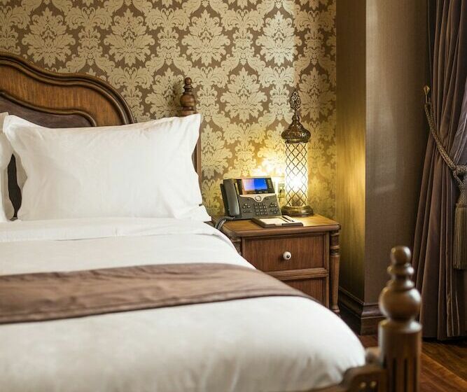 Deluxe Room, Ajwa Sultanahmet   Preferred Hotels Lvx Collection