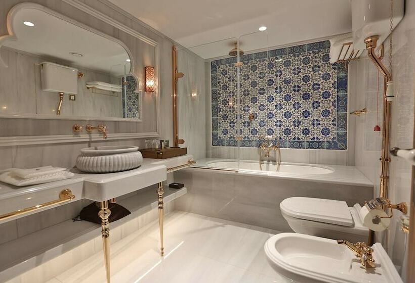 Deluxe Room, Ajwa Sultanahmet   Preferred Hotels Lvx Collection