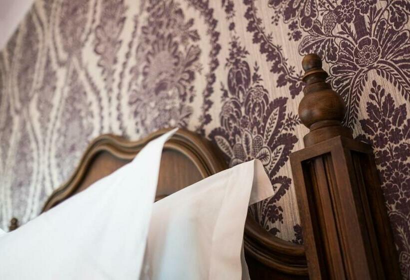 Deluxe Room Sea View, Ajwa Sultanahmet   Preferred Hotels Lvx Collection