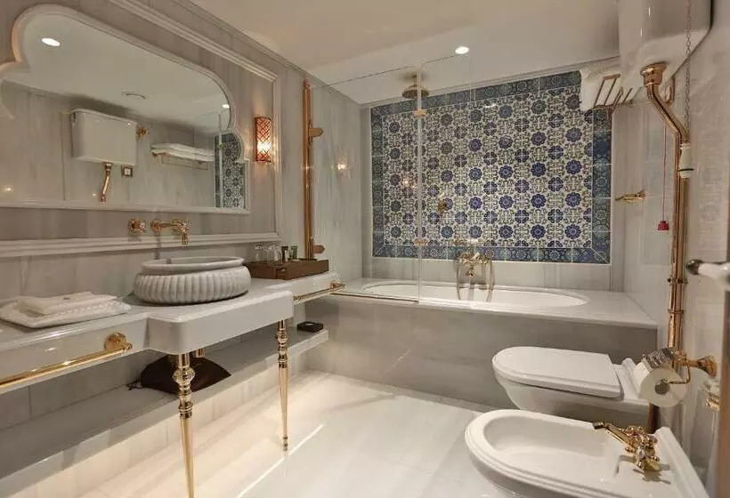 Deluxe Room Sea View, Ajwa Sultanahmet Preferred Hotels Lvx Collection