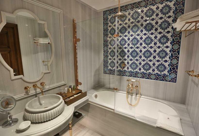 Suite Sea View, Ajwa Sultanahmet   Preferred Hotels Lvx Collection