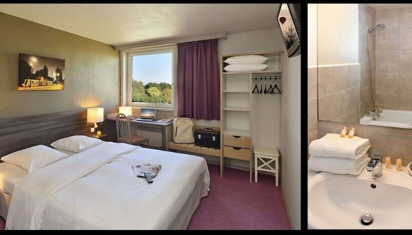 Номер Стандарт, Als Hôtel