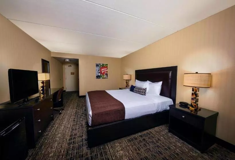 اتاق دلوکس با تخت کینگ و چشم‌انداز شهر, Boulder Station Hotel & Casino