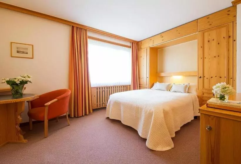スタンダードルーム, Europa Suites St Moritz
