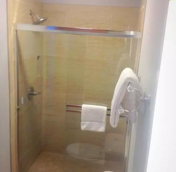 Standard-huone 2 Parivuodetta, Fairbridge Inn & Suites Gateway To Yosemite