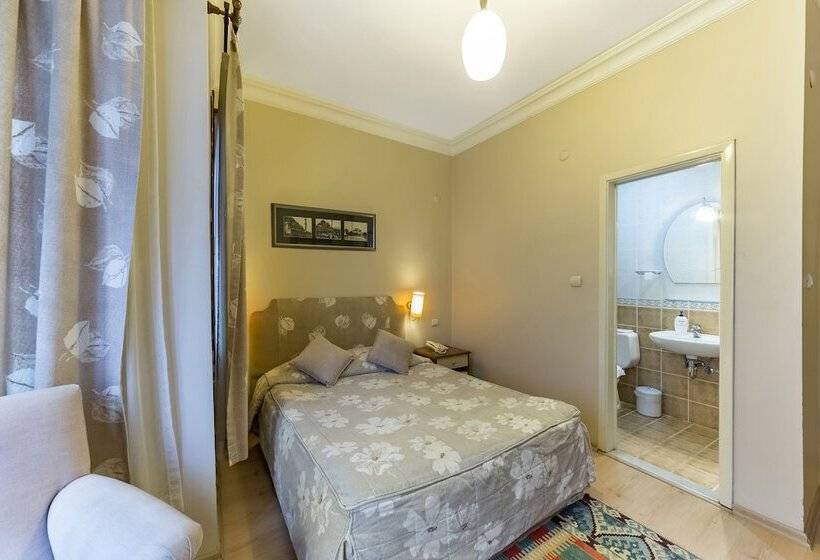 اتاق استاندارد, Fehmi Bey