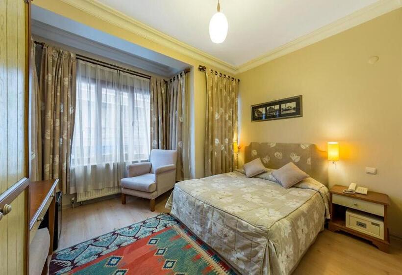 اتاق استاندارد, Fehmi Bey