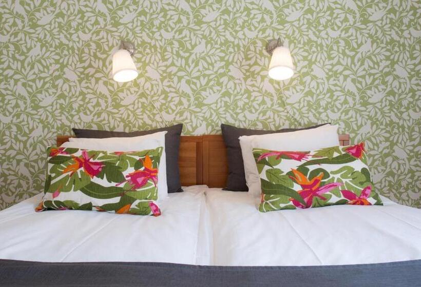 Standard-huone, L Conrad