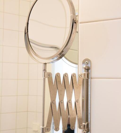 Standard-huone, L Conrad