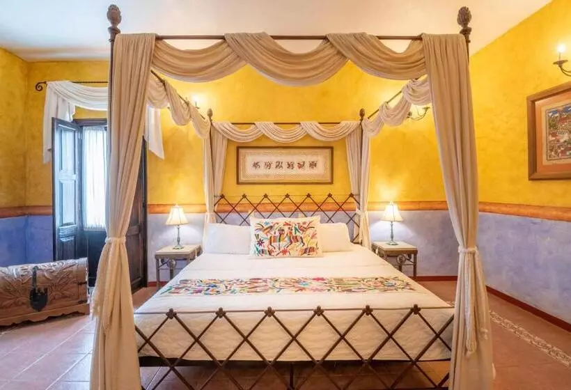 اتاق لوکس با تخت بزرگ, Quinta Las Acacias Hotel Boutique