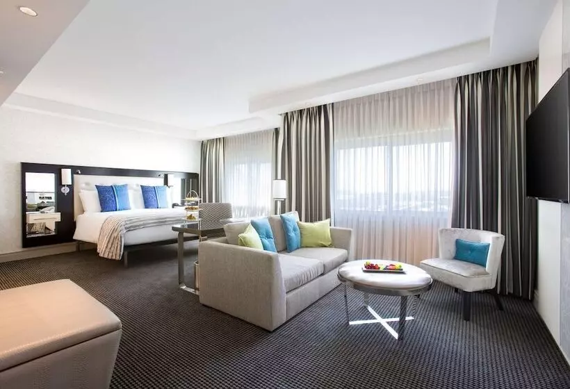 سوییت, Southern Sun Waterfront Cape Town