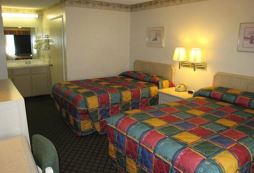 Номер Стандарт 2 Двуспальные Кровати, Town House Motel