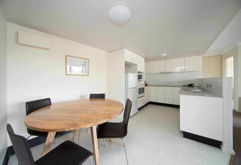 침실 1개 아파트, Breakfree Capital Tower Apartments