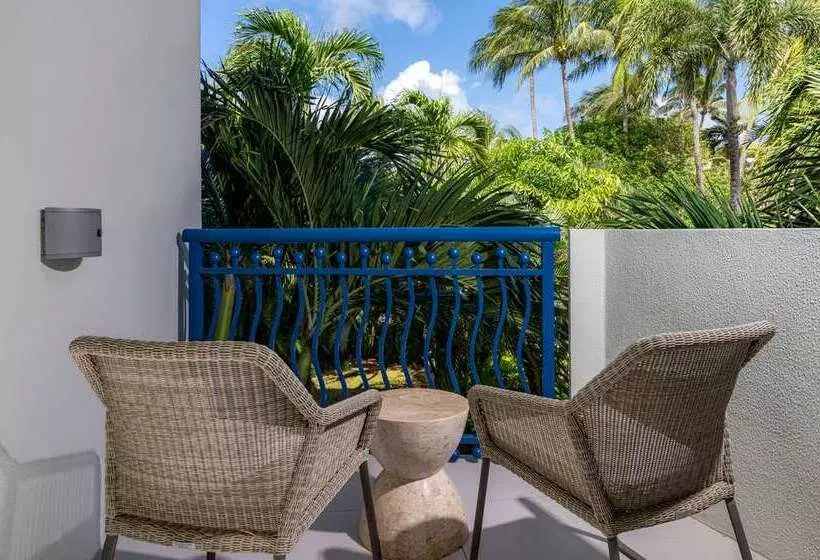 اتاق استاندارد با تخت بزرگ, Hilton Aruba Caribbean Resort And Casino
