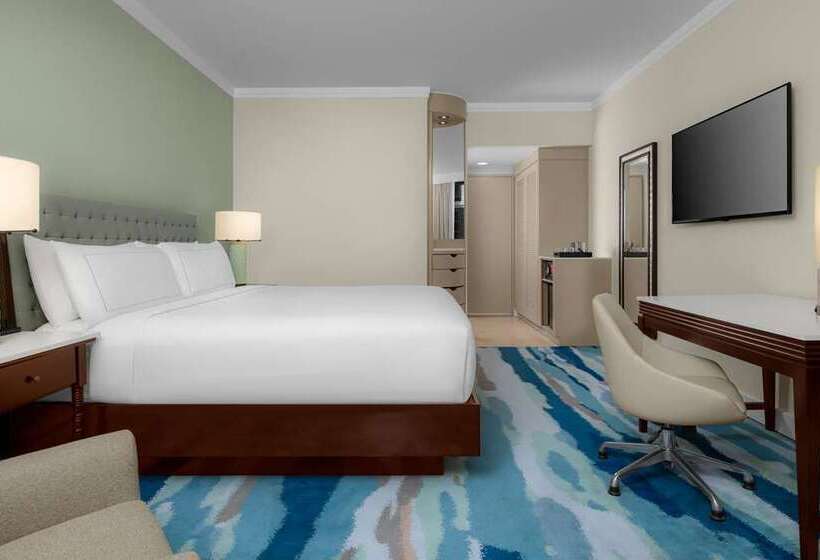 اتاق استاندارد با تخت بزرگ, Hilton Aruba Caribbean Resort And Casino