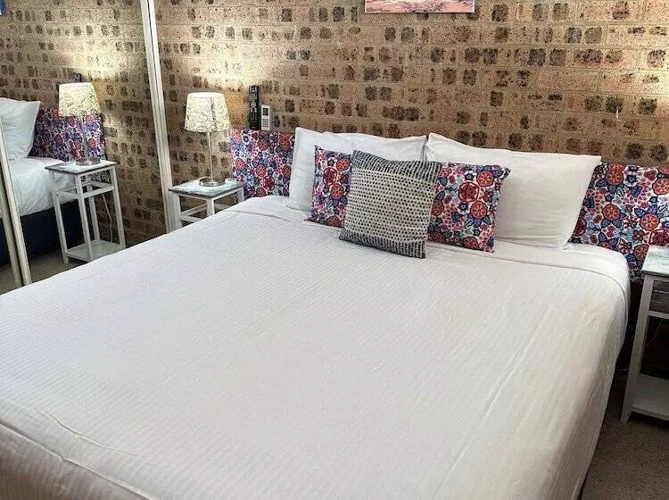 ２ベッドルームのエクゼクティブアパートメント, Avaleen Lodge Motor Inn