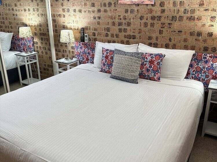 דירת דלוקס 2 חדרי שינה, Avaleen Lodge Motor Inn