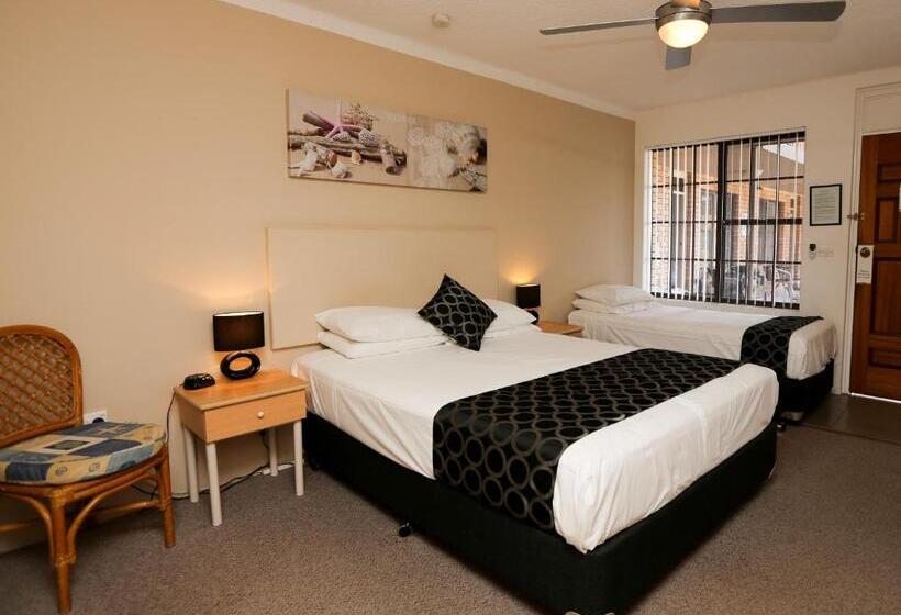 חדר סטנדרט לשלושה, Bella Villa Motor Inn